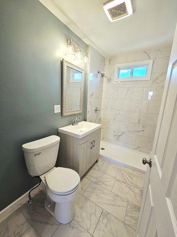 21-23 Arthur St 21, Methuen, MA 01844