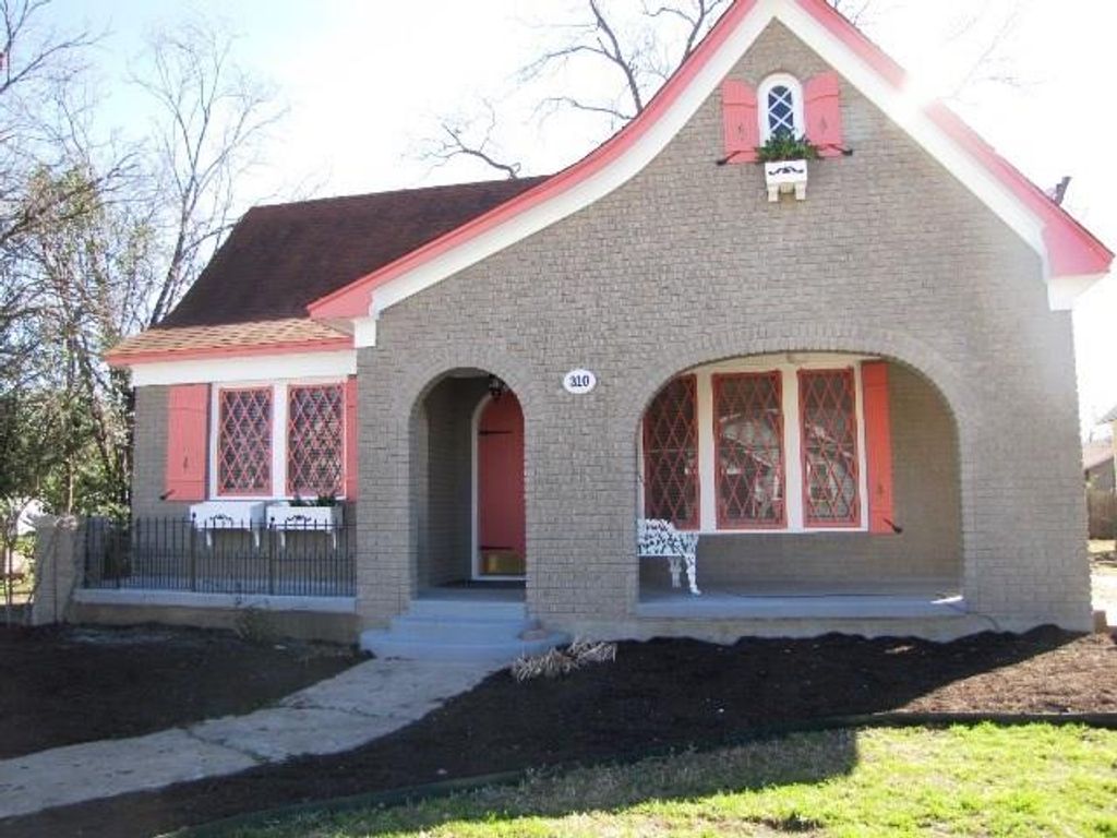 310 W University Ave 2, Georgetown, TX 78626