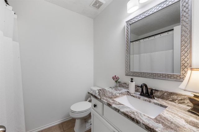 9750 Gulfstream Drive, Conroe, TX 77303