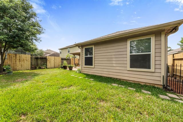 9750 Gulfstream Drive, Conroe, TX 77303