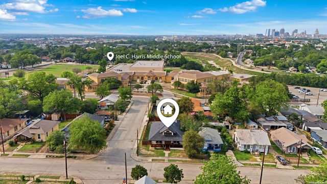 327 W Baylor St, San Antonio, TX 78204
