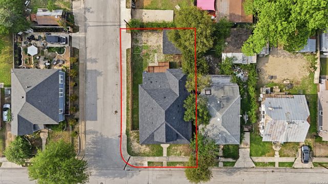 327 W Baylor St, San Antonio, TX 78204