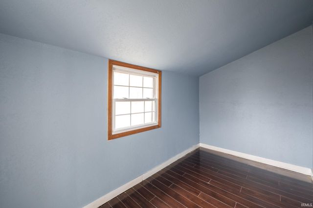 436 Bellville Avenue, Andrews, IN 46702