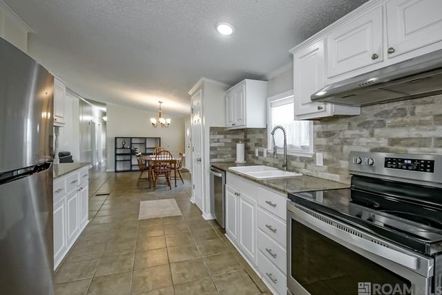 9958 Little John Ave, Denham Springs, LA 70706