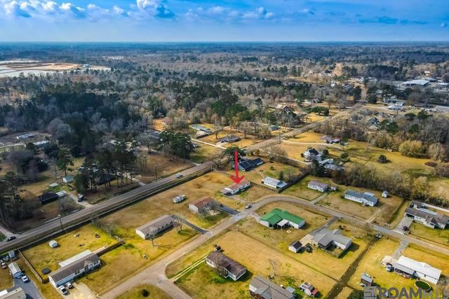 9958 Little John Ave, Denham Springs, LA 70706