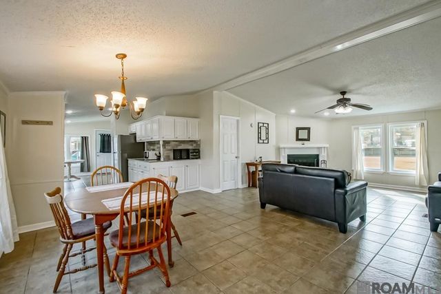 9958 Little John Ave, Denham Springs, LA 70706