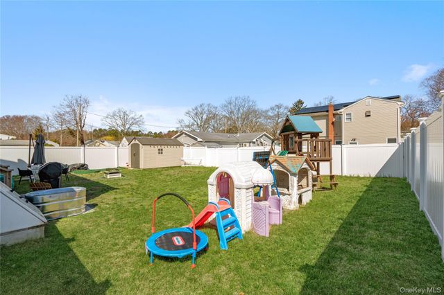 107 Newman Street, Patchogue, NY 11772