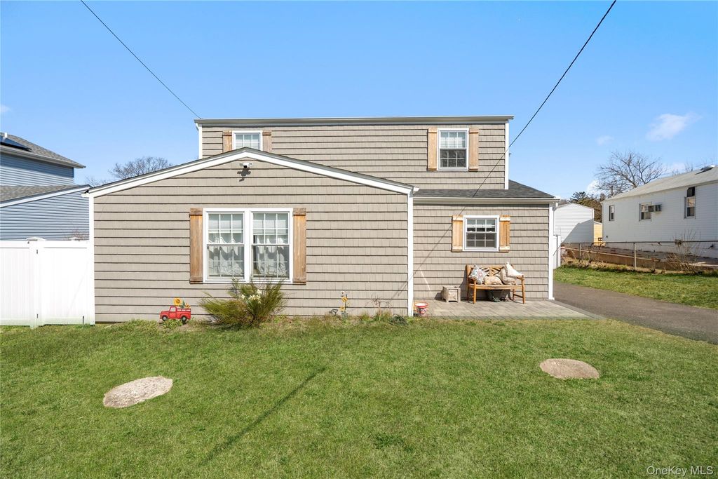 107 Newman Street, Patchogue, NY 11772