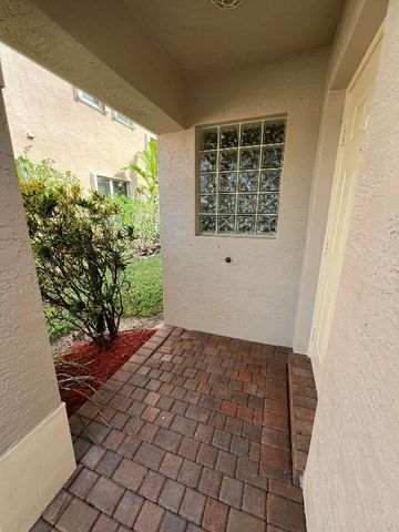 5308 Moon Shadow Lane E, Greenacres, FL 33463