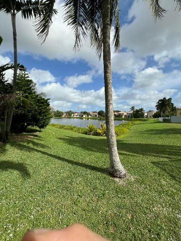 5308 Moon Shadow Lane E, Greenacres, FL 33463