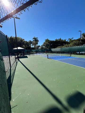 5308 Moon Shadow Lane E, Greenacres, FL 33463