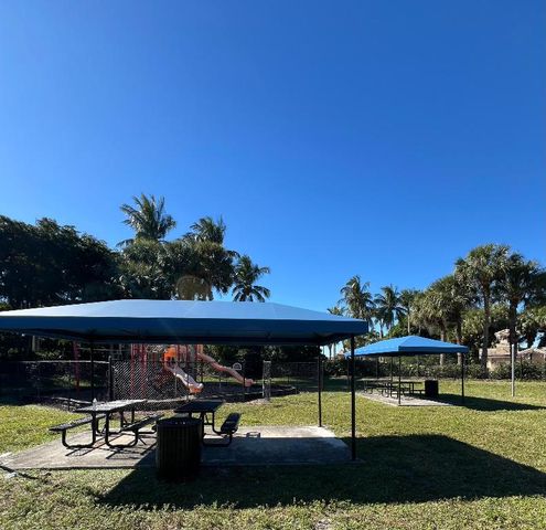 5308 Moon Shadow Lane E, Greenacres, FL 33463