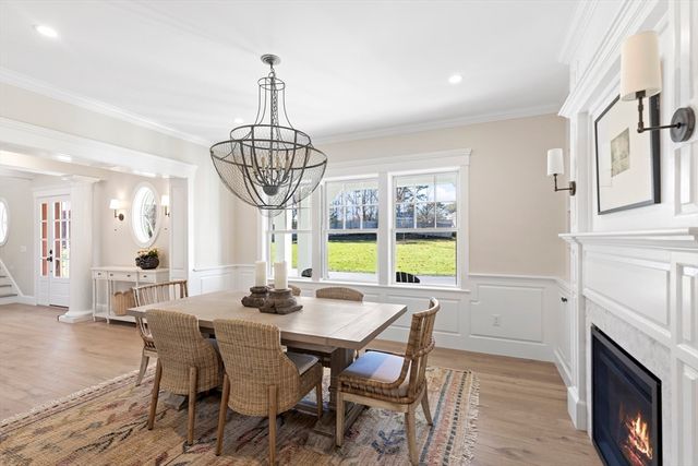 19 Walkerwoods Dr, Harwich, MA 02645