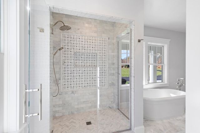 19 Walkerwoods Dr, Harwich, MA 02645