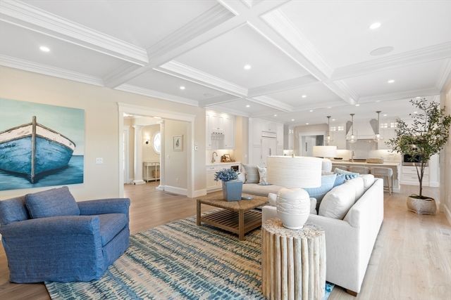 19 Walkerwoods Dr, Harwich, MA 02645