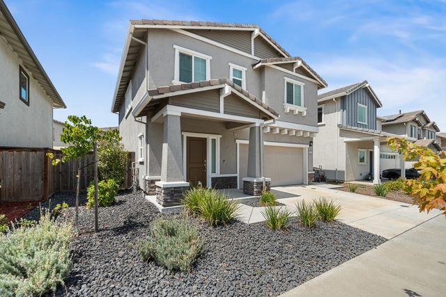 652 Independence Ave, Lincoln, CA 95648