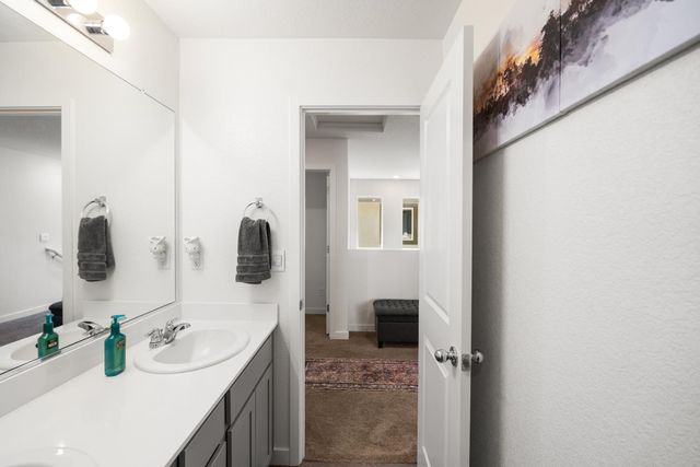 652 Independence Ave, Lincoln, CA 95648