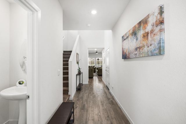 652 Independence Ave, Lincoln, CA 95648