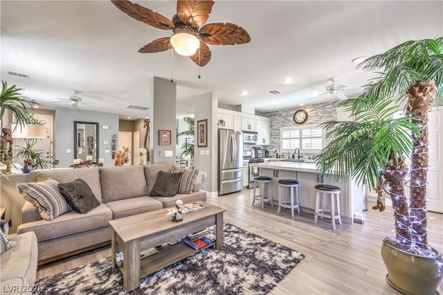 5321 Jackson Valley Court, Las Vegas, NV 89131