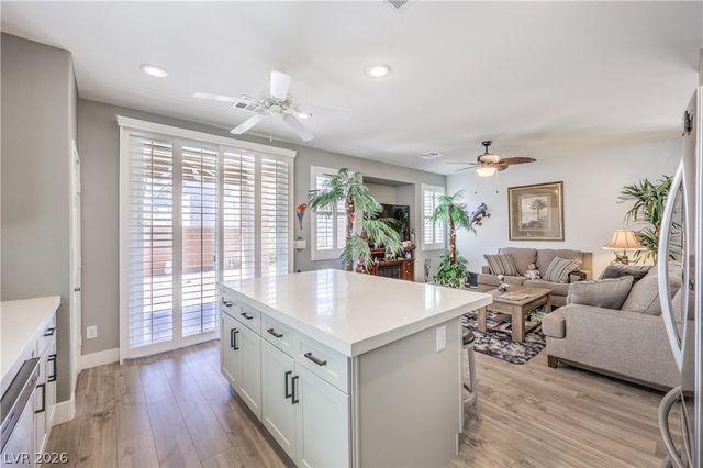 5321 Jackson Valley Court, Las Vegas, NV 89131
