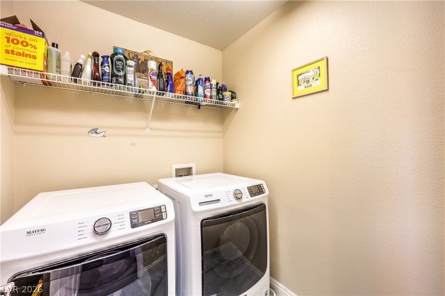 5321 Jackson Valley Court, Las Vegas, NV 89131