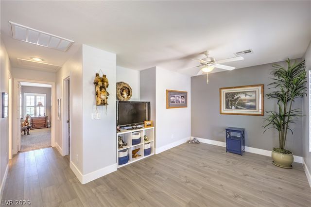 5321 Jackson Valley Court, Las Vegas, NV 89131