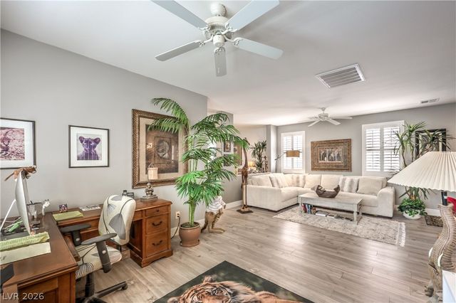 5321 Jackson Valley Court, Las Vegas, NV 89131