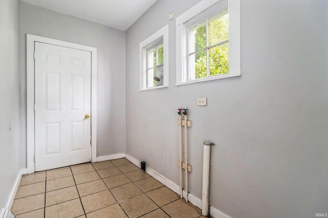 819 Pulaski Street, South Bend, IN 46619