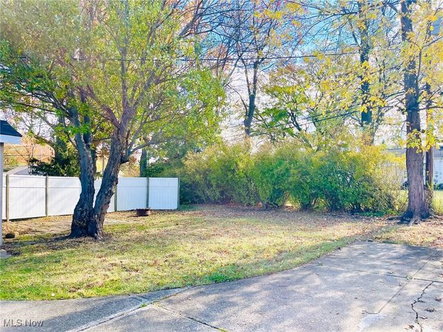 30404 Gebhart Place, Willowick, OH 44095