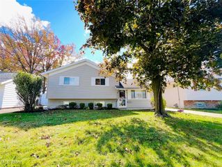 30404 Gebhart Place, Willowick, OH 44095