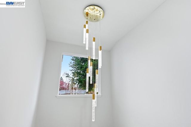 74 Hazelnut Ct, San Ramon, CA 94583