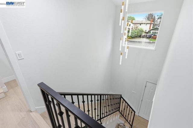 74 Hazelnut Ct, San Ramon, CA 94583