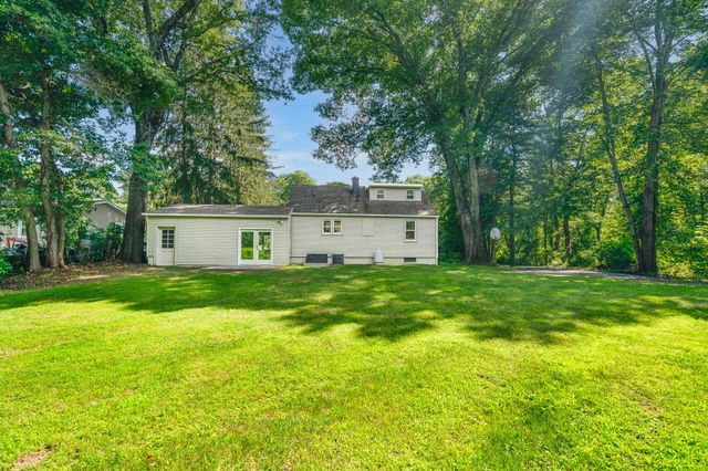 14 Judy Terrace, Poughkeepsie, NY 12601