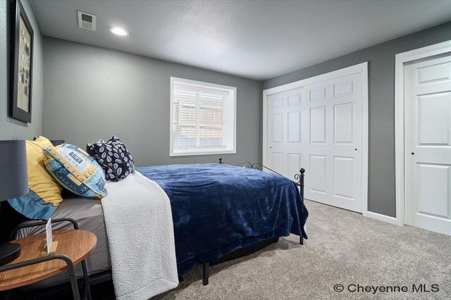 2203 SILVERTON DR, Cheyenne, WY 82001