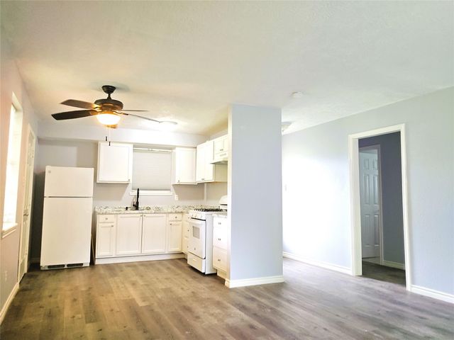 107 Cypress Street, Trinity, TX 75862