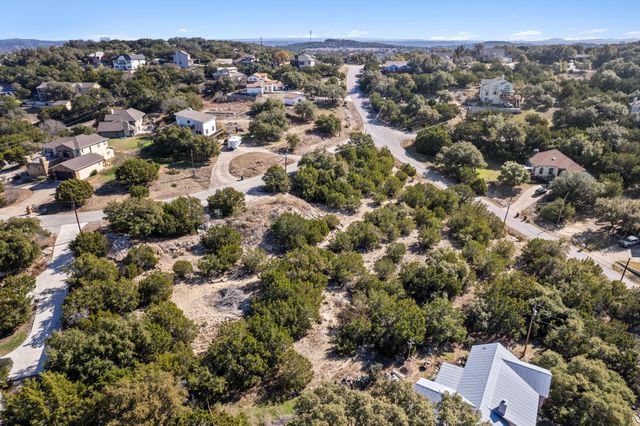 21902 Moffat DR, Spicewood, TX 78669