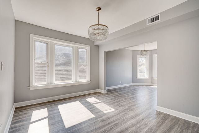7131 S Carpenter Street, Chicago, IL 60621