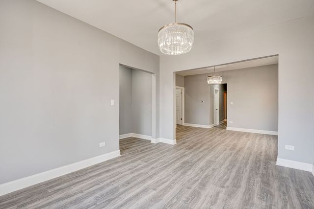 7131 S Carpenter Street, Chicago, IL 60621