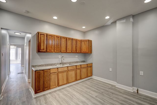 7131 S Carpenter Street, Chicago, IL 60621