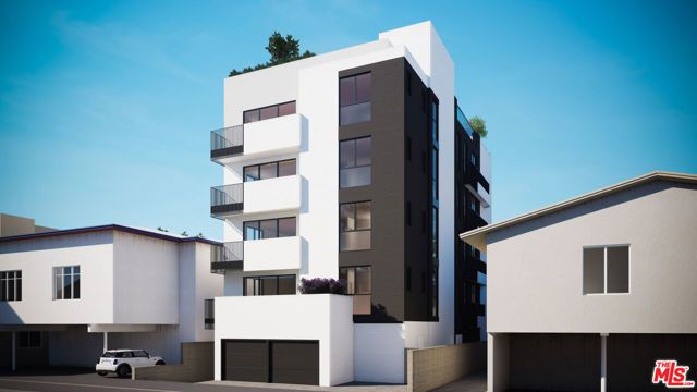 332 S Doheny Drive, Beverly Hills, CA 90211