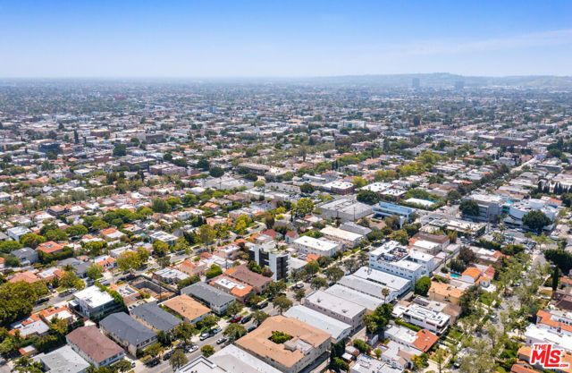 332 S Doheny Drive, Beverly Hills, CA 90211