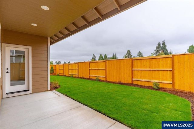 1127 SW Valsetz Av, Dallas, OR 97338