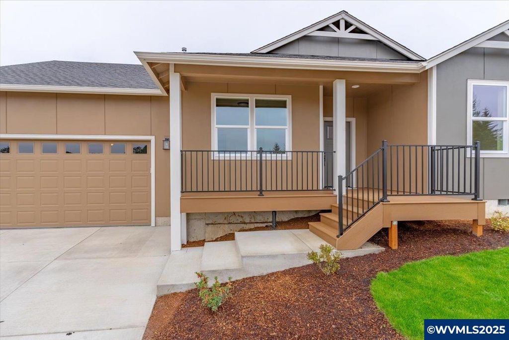 1127 SW Valsetz Av, Dallas, OR 97338