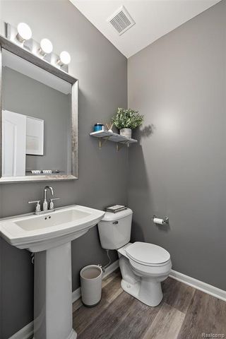 2500 Normandy Road 13, Royal Oak, MI 48073