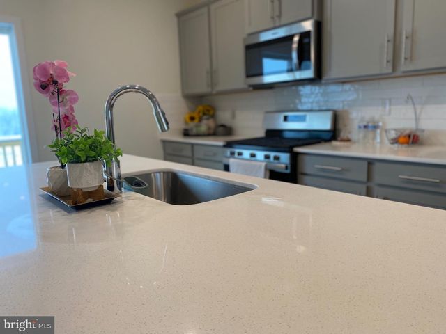 7530 DAYBREAK DR, Brandywine, MD 20613