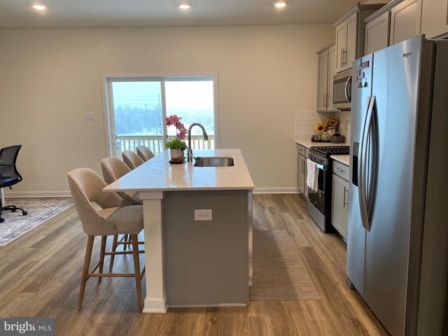 7530 DAYBREAK DR, Brandywine, MD 20613