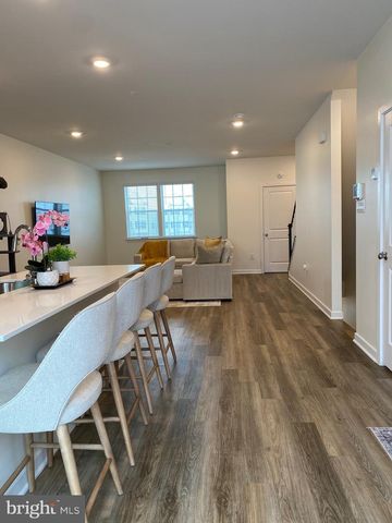 7530 DAYBREAK DR, Brandywine, MD 20613