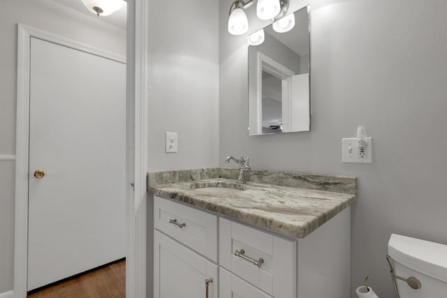 24 Healion Street, Manchester, NH 03109