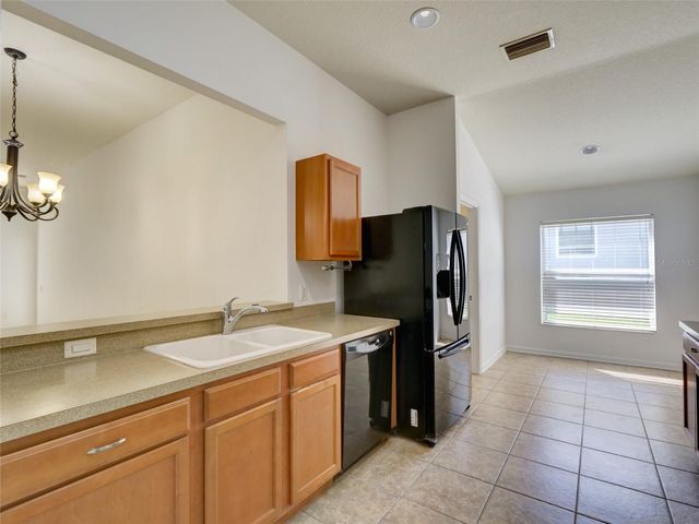 2972 SANTA MARIA AVENUE, Clermont, FL 34715