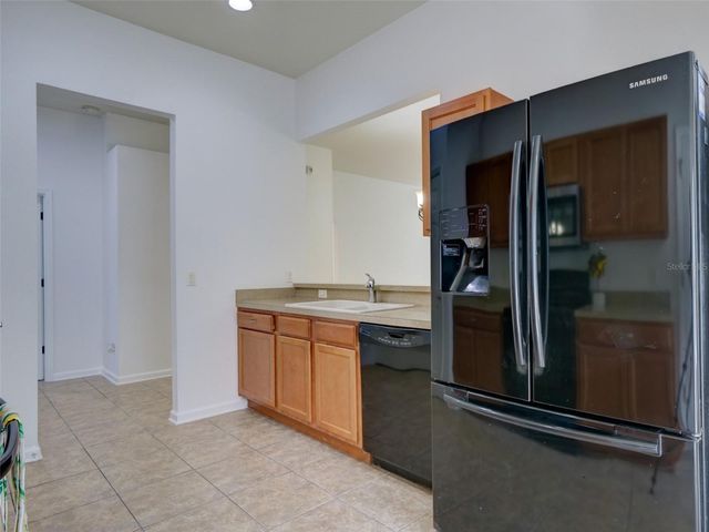 2972 SANTA MARIA AVENUE, Clermont, FL 34715